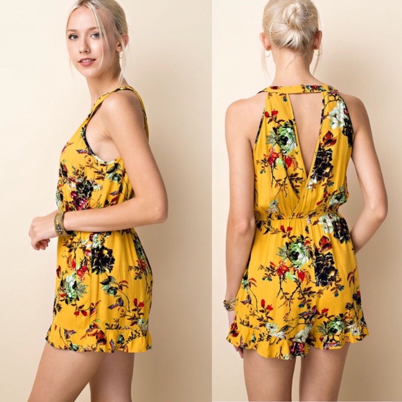 peekaboo printed romper - Picture 3 of 6